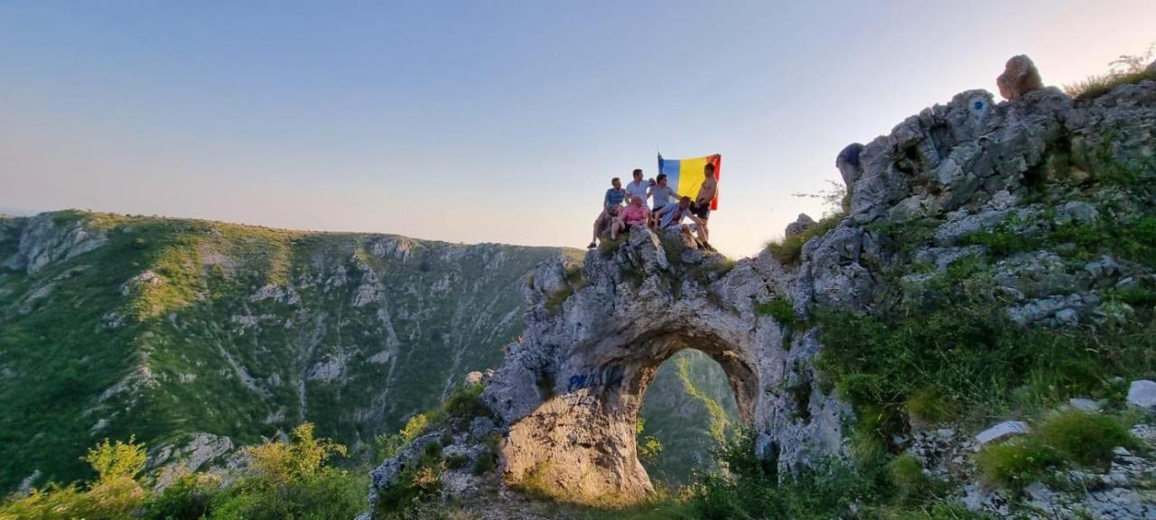 Pensiunea Valea Șușiței Ciubar ATV, Safari Ghid Turistic, Offroad organizat Alexeni Exterior foto
